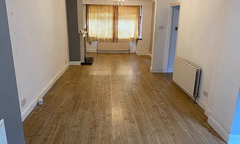3/4 Bed House - 2 Ba...