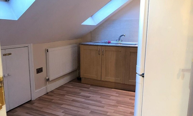 Studio Flat (Loft Co...