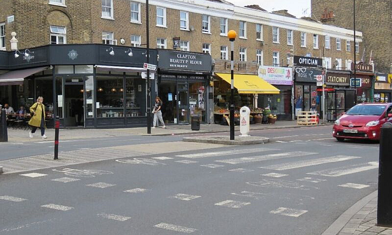 Clapton Sq, E5 - 2 B...