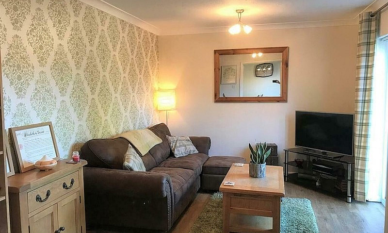 Lovely Modern 1 Bed ...