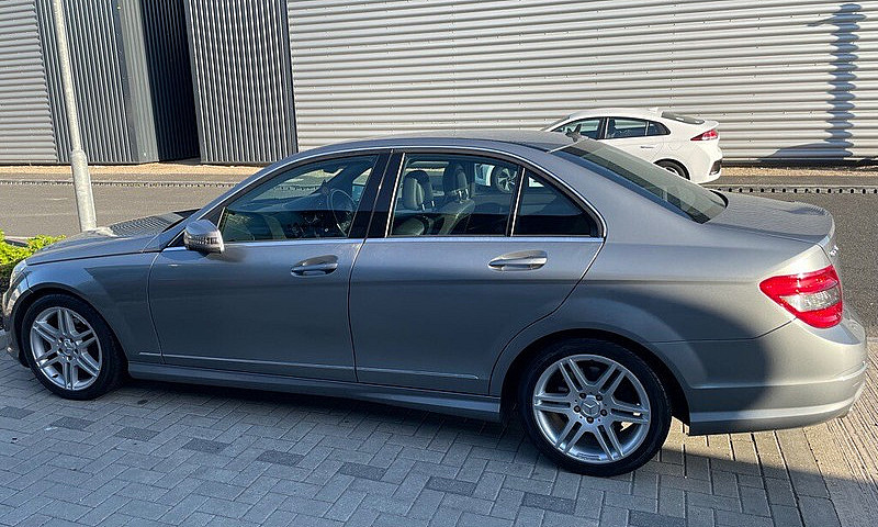 Mercedes-Benz, C Cla...