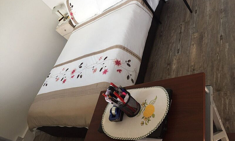 3 Bedroom Maisonette...