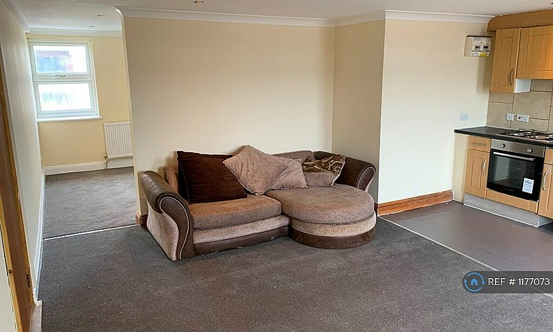 1 Bedroom Flat In Ne...
