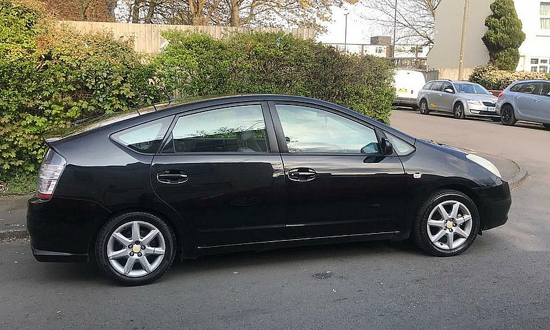 Toyota Prius 1.5 Vvt...