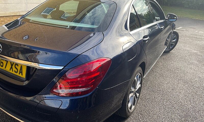 2017 Mercedes-Benz C...