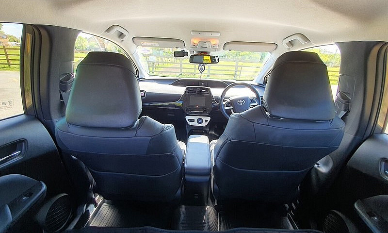 Toyota Prius Excel 2...