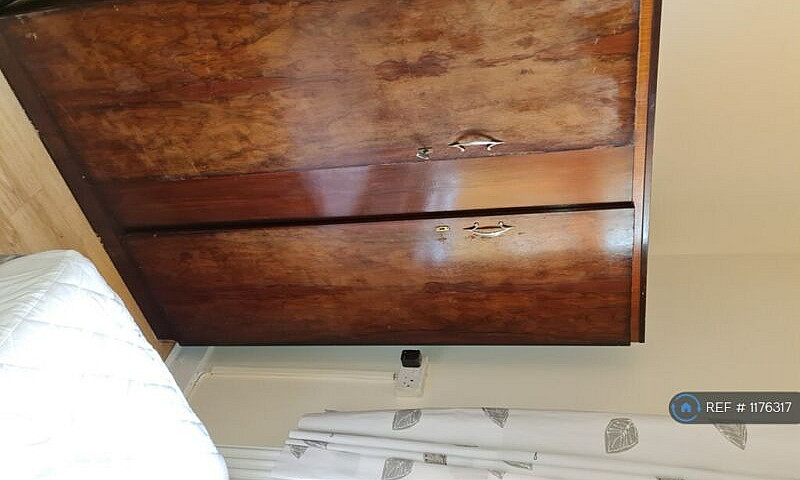 1 Bedroom In Forty L...