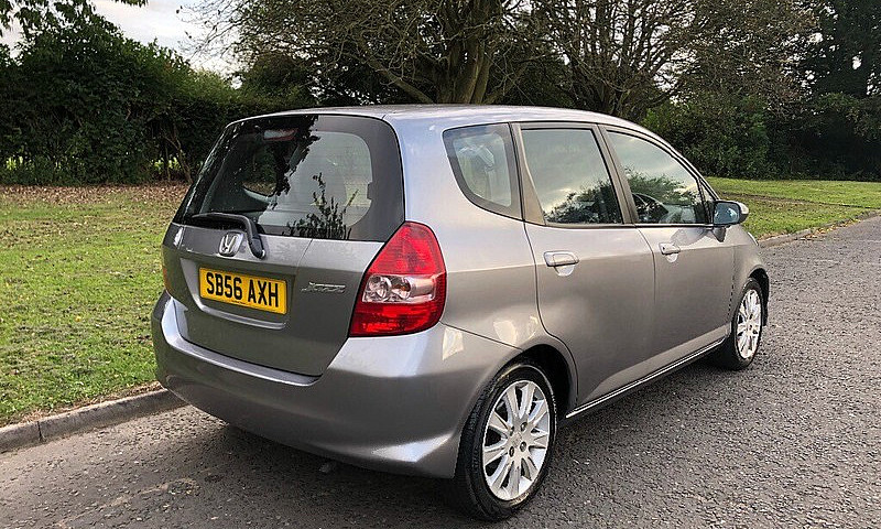Honda Jazz 1.4 Autom...
