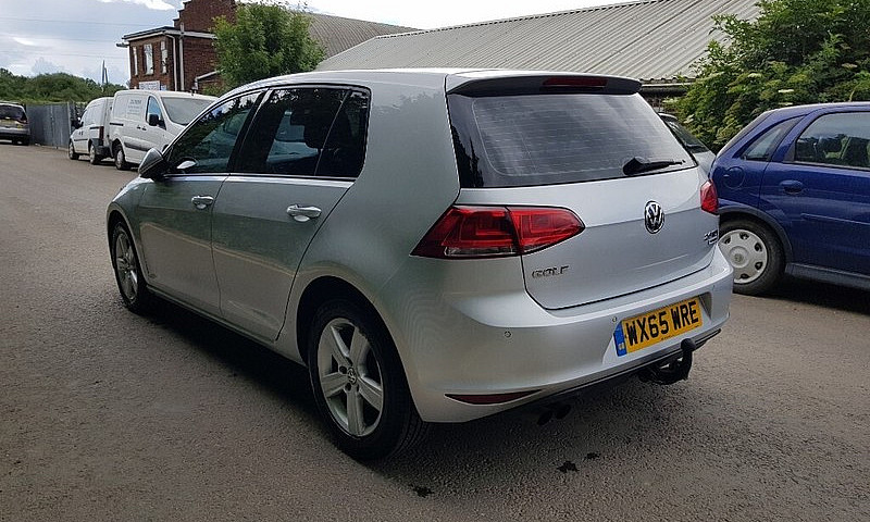Volkswagen Golf 2015...