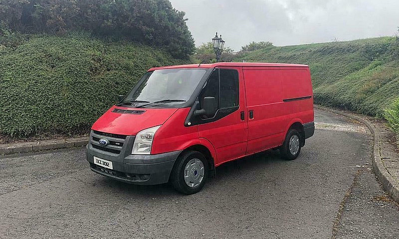 2009 Ford Transit 11...