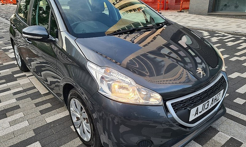 Peugeot 208 1.4 Hdi ...