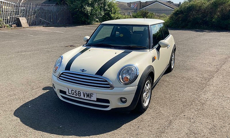 Mini Cooper D (1 Yea...