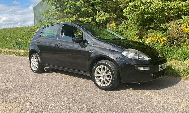 2011 Fiat Punto Evo ...
