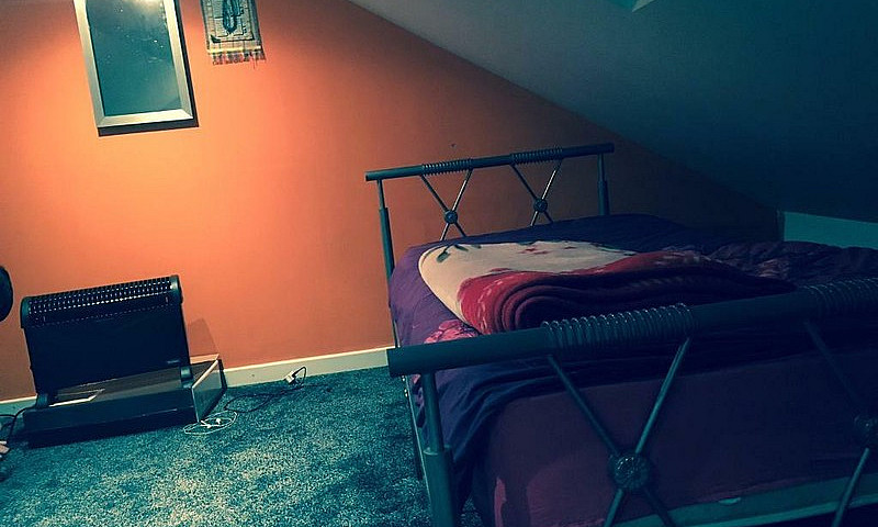 Single Bedroom...