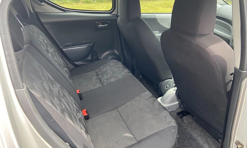 Suzuki  Alto Sz2 1.0...