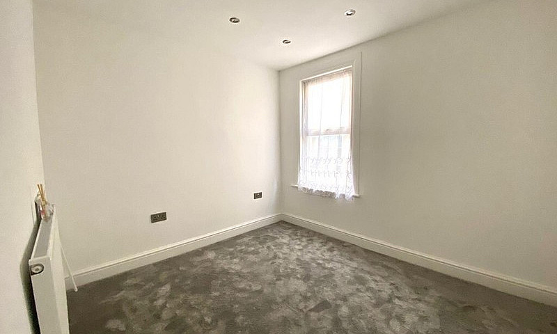 Beautiful 3 Bedroom ...