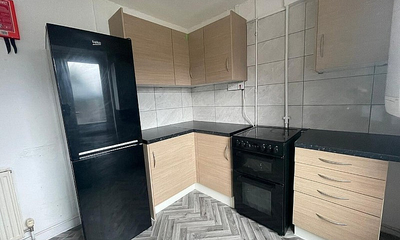 Spacious 2 Bed House...