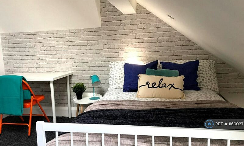 1 Bedroom In Empress...