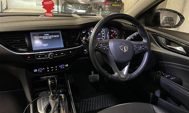 2017 Vauxhall  Insig...
