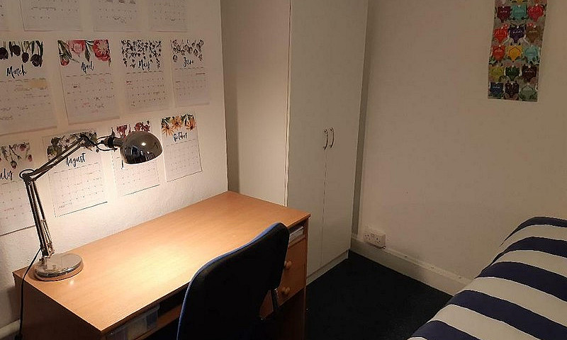 1 Bedroom In Brent S...
