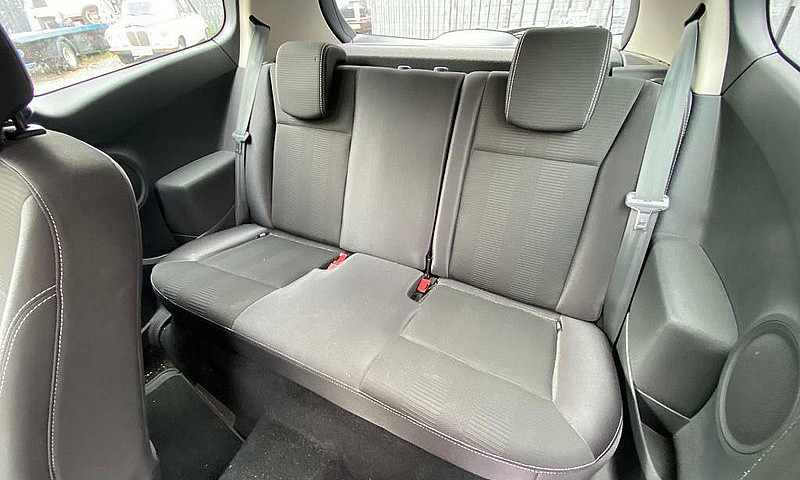 2011 Renault Clio I-...