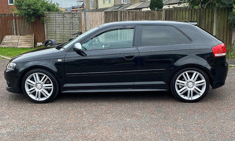 Audi S3 Quattro 8P ...