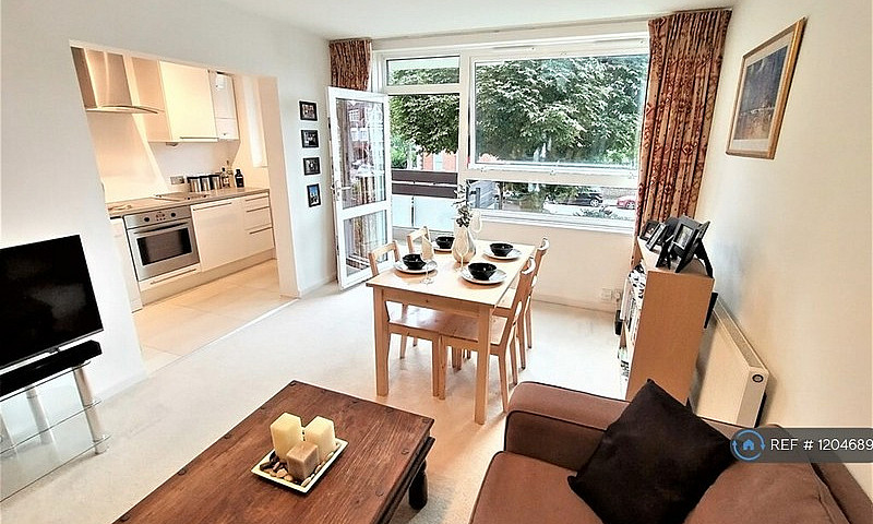 1 Bedroom Flat In Na...