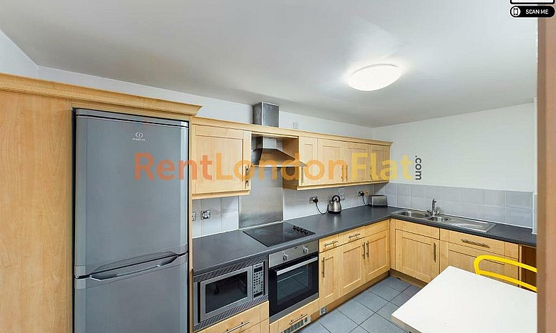 3 Bedroom Flat In Wh...