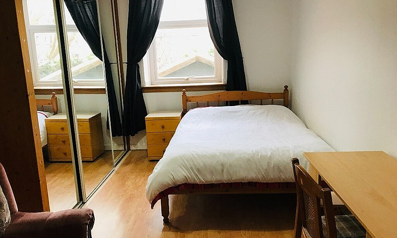 Three Double Bedroom...