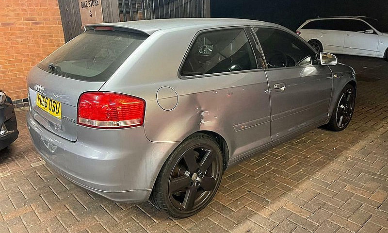 Audi A3 S-Line Tdi 1...