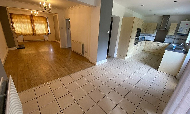 3/4 Bed House - 2 Ba...