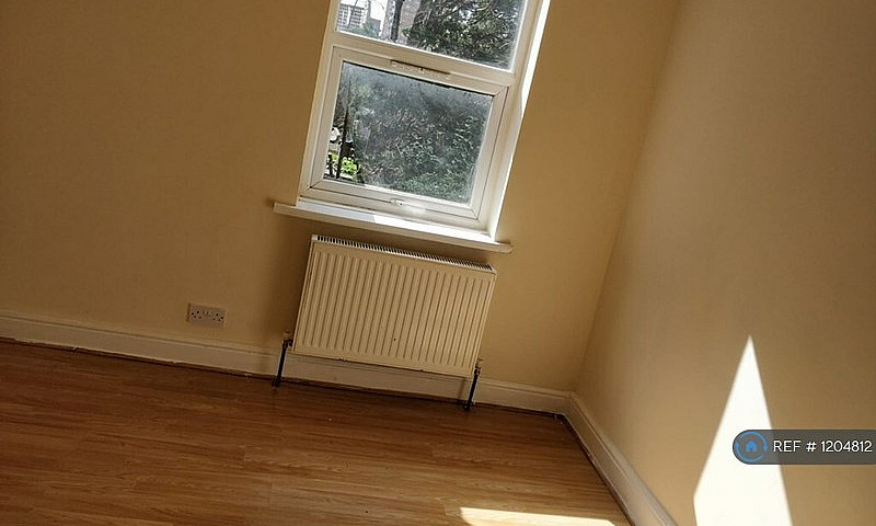 4 Bedroom House In F...