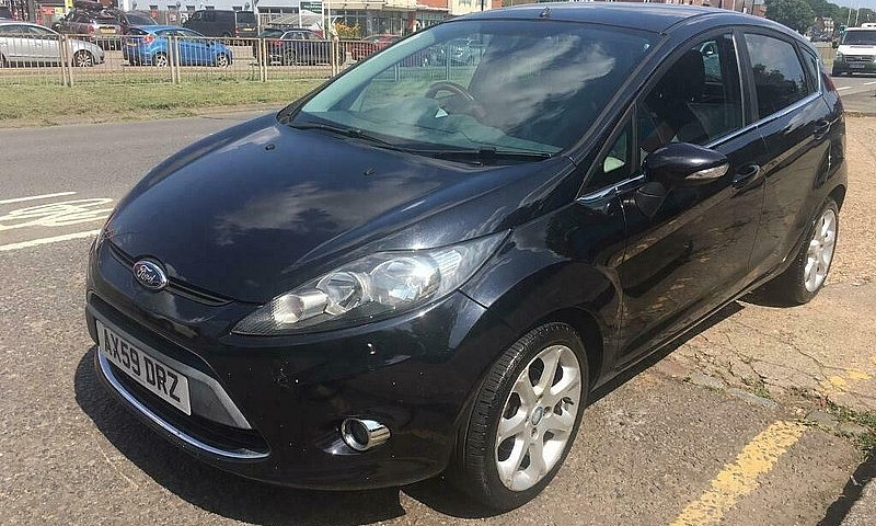 Ford Fiesta Titanium...
