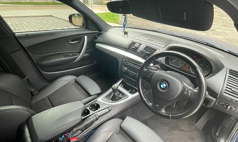 2010 Bmw 1 Series 11...