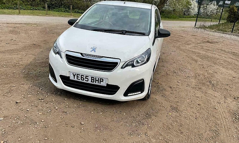 Peugeot 108 1.0 Petr...