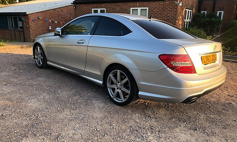 Mercedes-Benz, C Cla...
