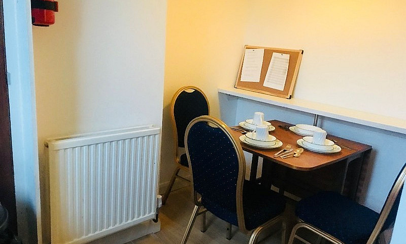 Modern 3 Bed Hmo Fla...