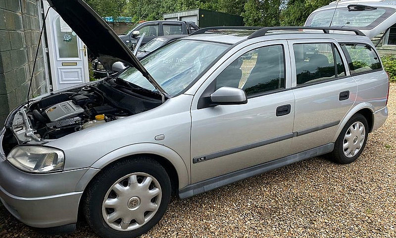 Astra Estate 1.4 16V...