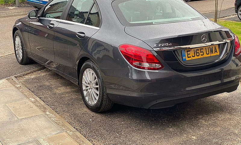 Mercedes Benz C220 6...