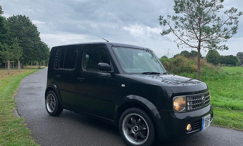 Nissan Cube 1.4 Auto...