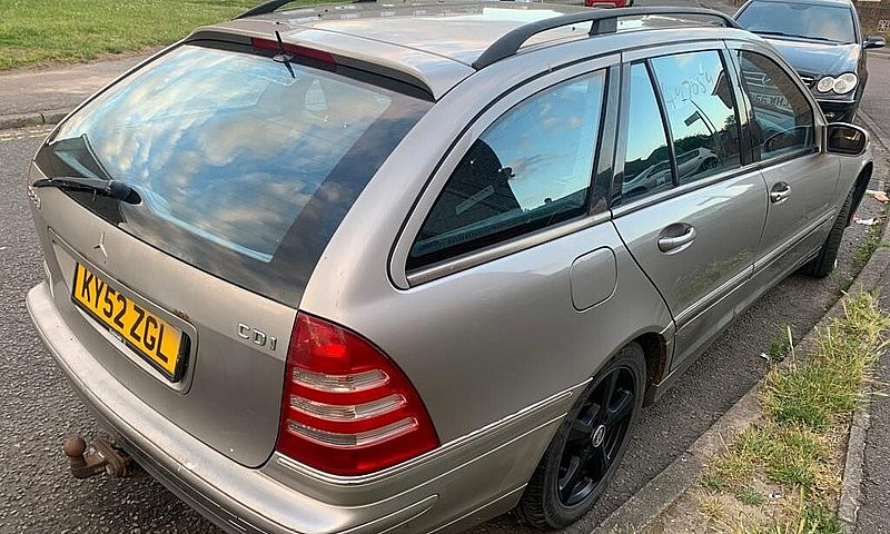 2002 Mercedes-Benz C...