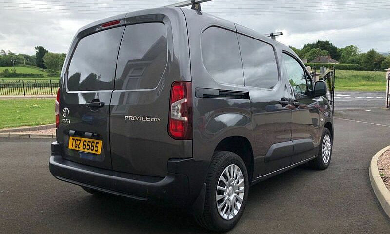2021 Toyota Proace C...