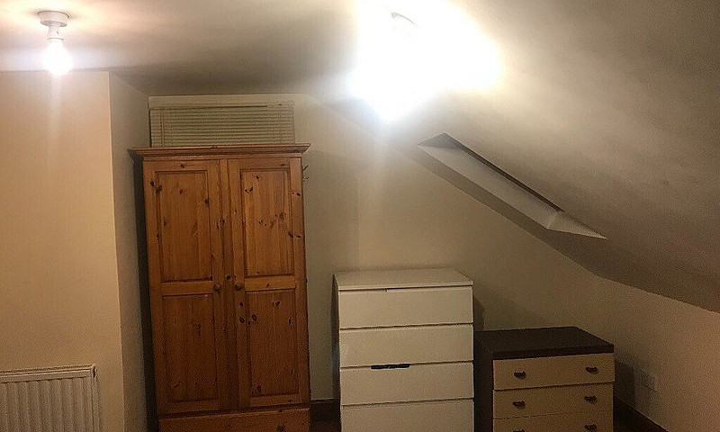 Four Bedrooms Flat T...