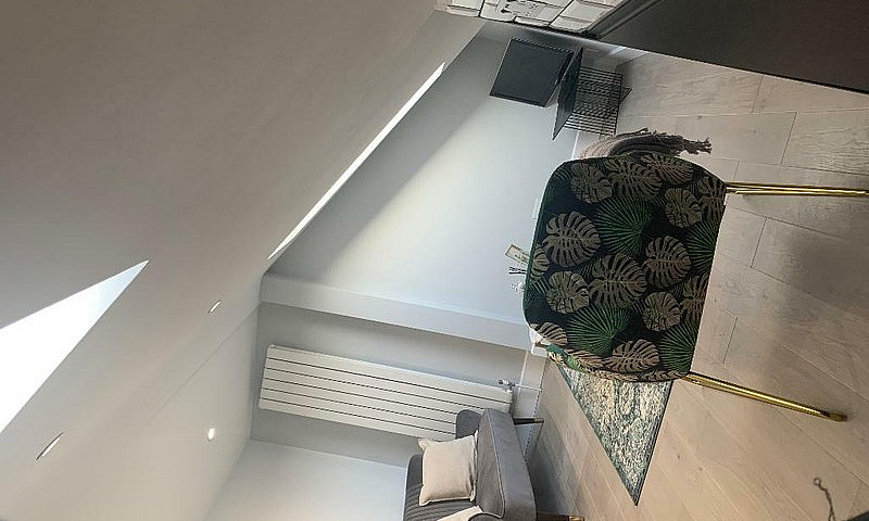 2 Bedroom Flat In 2 ...
