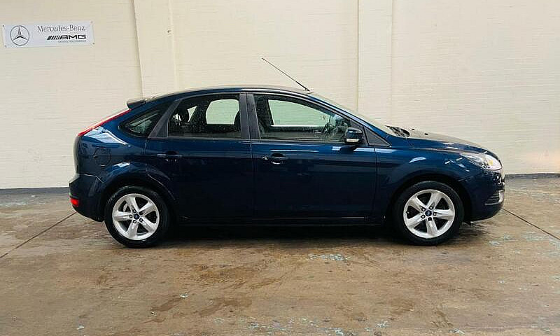 Ford Focus 1.6 Zetec...