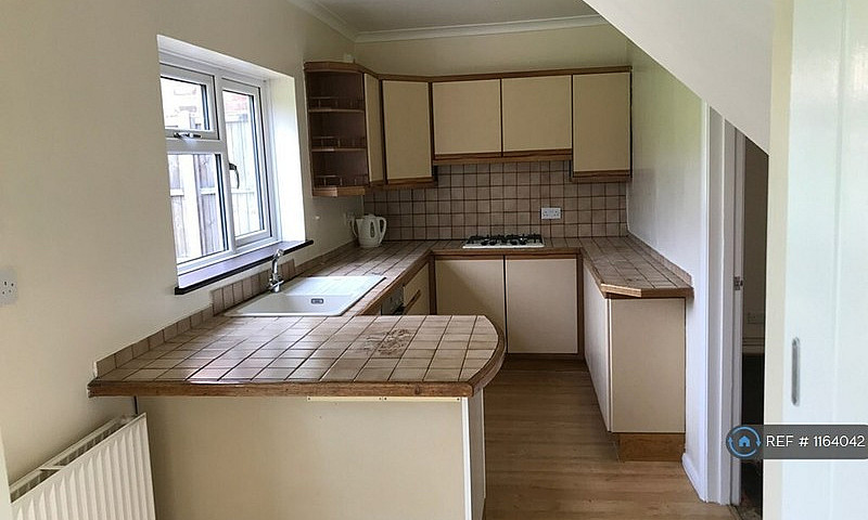4 Bedroom House In M...