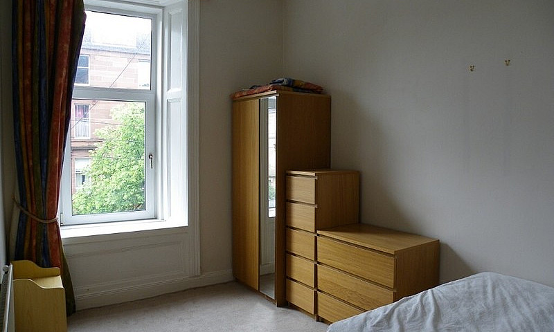 Flat To Let...