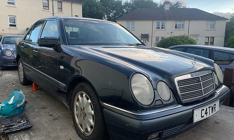Mercedes E Class Lhd...