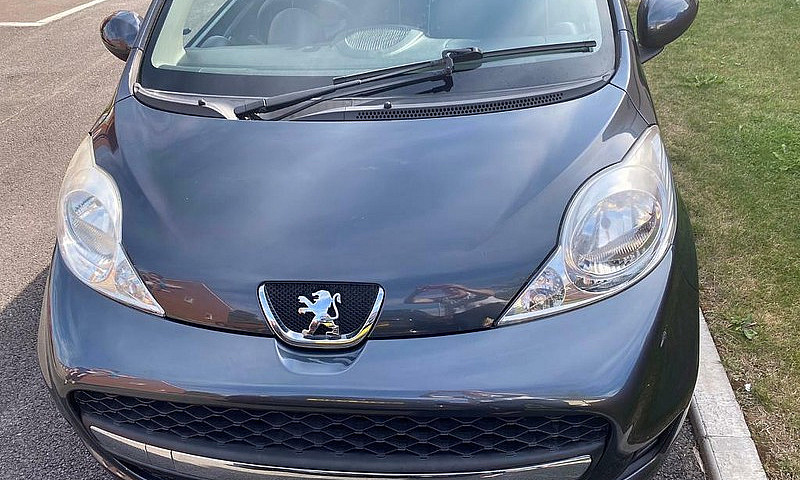 Peugeot 107...