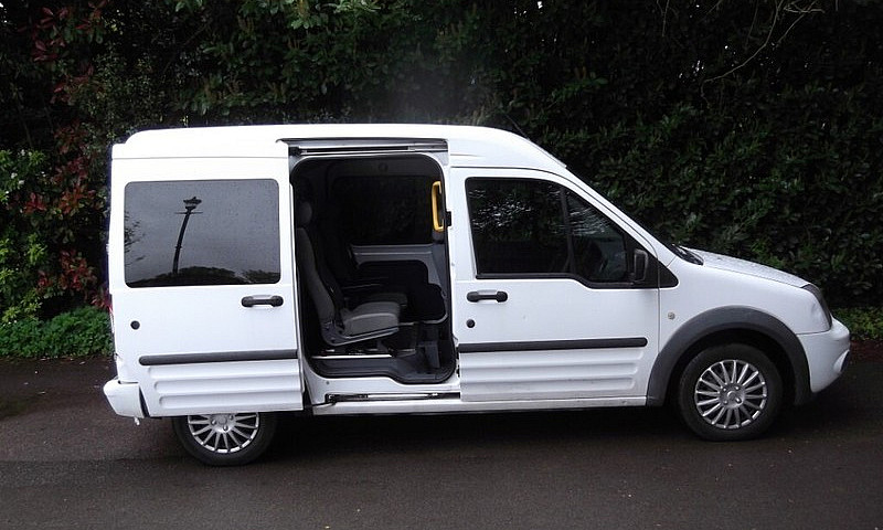 Ford Tourneo Connect...
